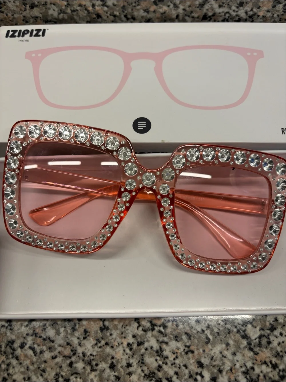Izipizi kids glasses
